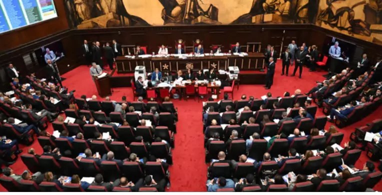 Asamblea Nacional Revisora Aprueba Reducción de Diputados y Modifica Designación del Procurador&nbsp;General